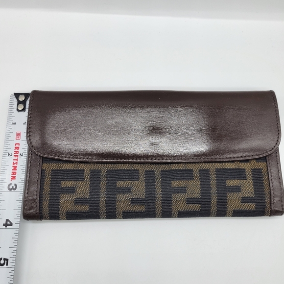 VINTAGE FENDI Authentic Bifold Long Wallet Zucca Canvas Leather Brown Logo FENDI - Picture 16 of 16